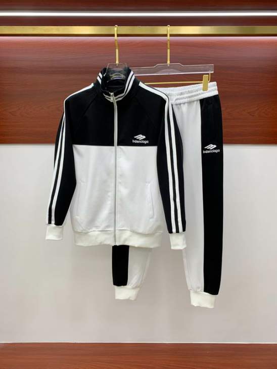 Picture of Balenciaga Sweater Suits _SKUBalenciagaM-3XLomtr0136895